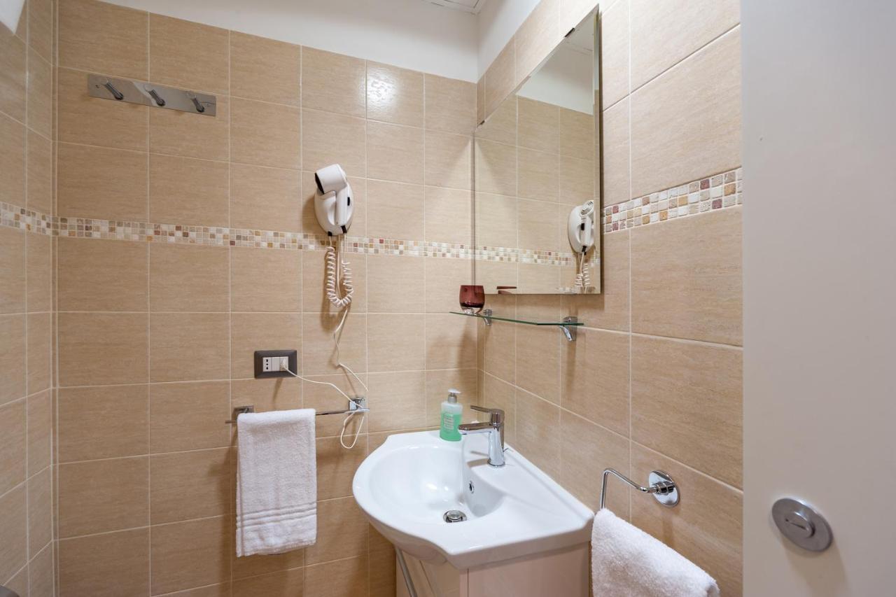 Monticello Apartment Via Cavour Roma Phòng bức ảnh
