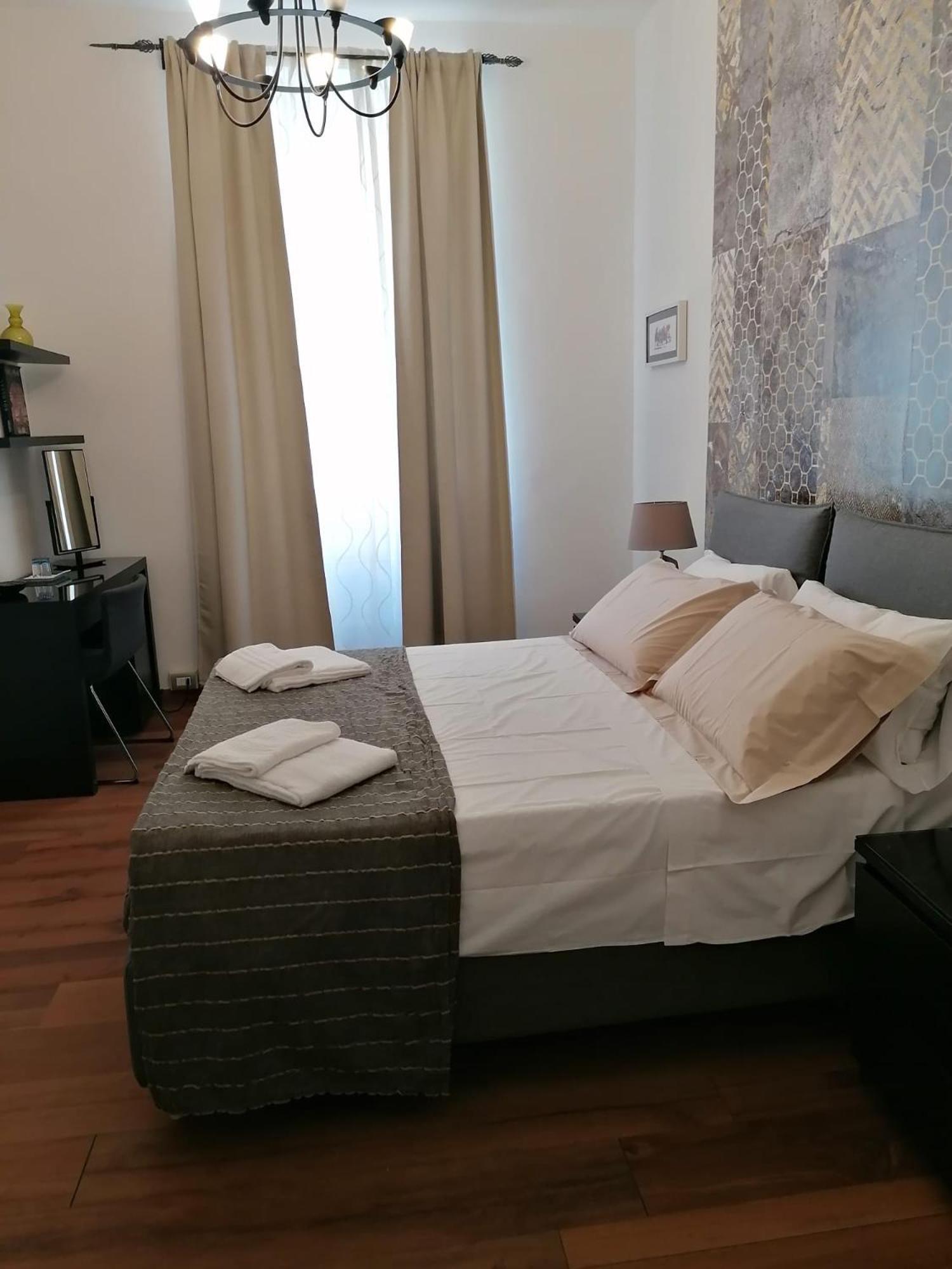 Monticello Apartment Via Cavour Roma Ngoại thất bức ảnh